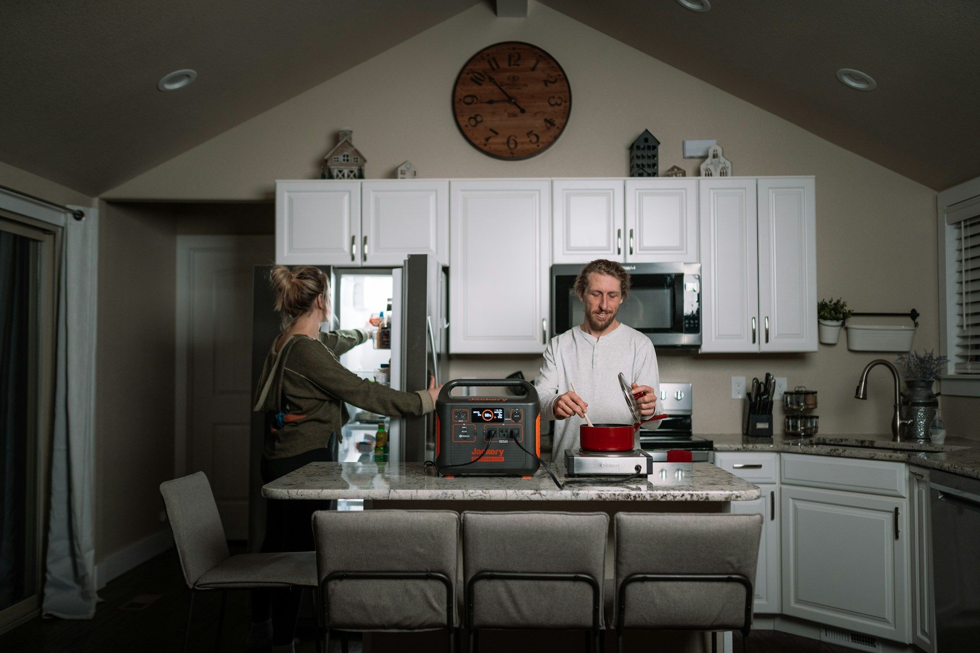 5 Best Portable Power Stations for Power Outages